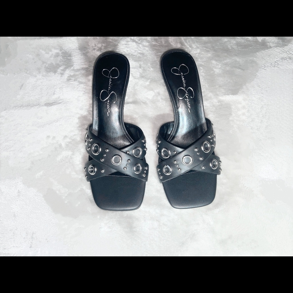 *SOLD* Jessica Simpson Grommet/Studded Black Qemette Heels - Picture 2 of 5